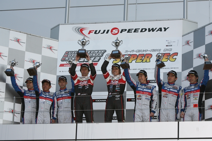 ST-3クラスの暫定表彰式