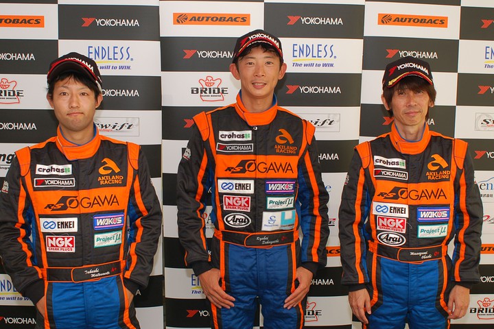 決勝記者会見: ST-2クラス優勝の大橋正澄／阪口良平／花岡翔太（RSオガワADVANランサー）