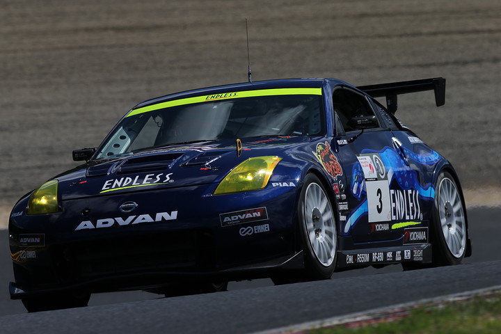 No.3 ENDLESS･ADVAN･380RS-C（峰尾恭輔／谷口行規／高木真一組）