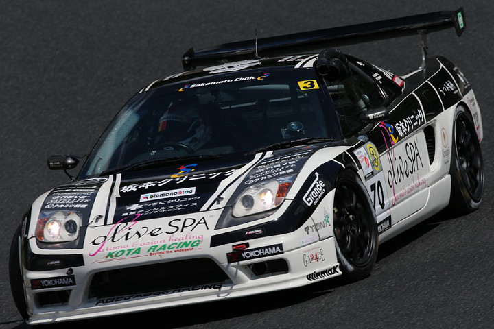 No.70 Olive SPA + KOTA RACING（ナオリュウ／東 徹次郎／加納政樹組）