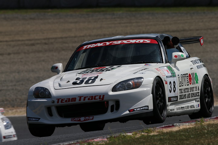 No.38 TRACY SPORTS S2000（藤村政樹／藤田竜樹／長野賢也組）