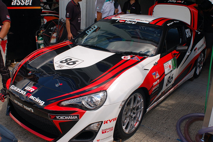 第4戦岡山から姿を現した人気車トヨタ86