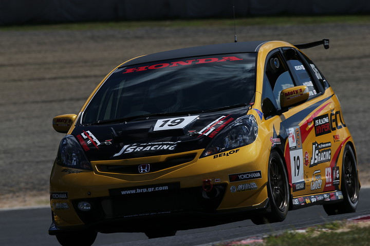 No.19 BRP☆HYPER ECU C72制動屋J'Sフィット（奥村浩一／松田智也／西田公也組）