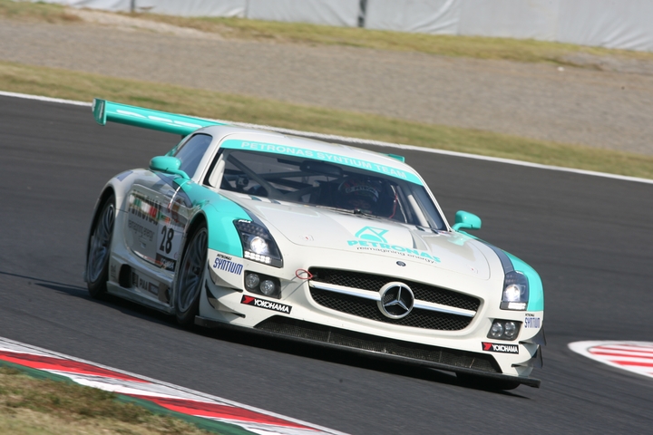 公式予選: GT3クラスポールポジションはPETRONAS SYNTIUM SLS AMG GT3（片岡龍也／ジョノ・レスター／メルビン・モー組）