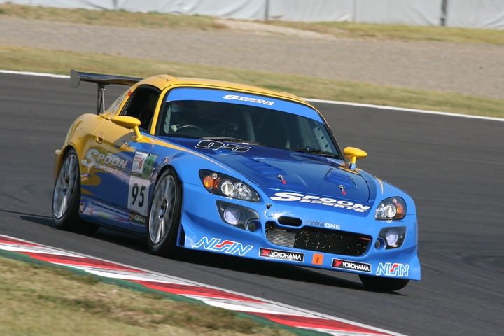 公式予選: ST-4クラスポールポジションはリジカラS2000（松井猛敏／中島保典組）