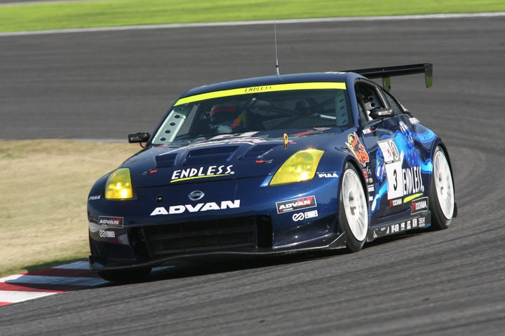 第2レース: ST-1クラス優勝はENDLESS･ADVAN･380RS-C（峰尾恭輔／谷口行規／高木真一組）