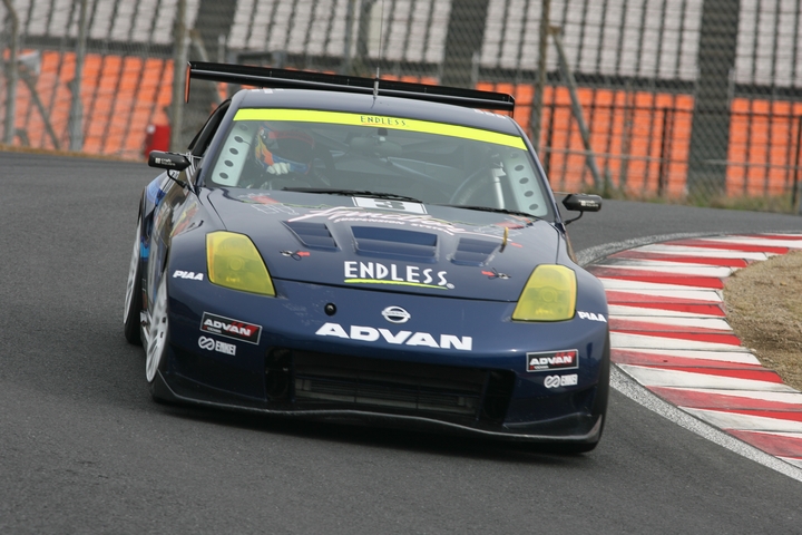 ウォームアップ走行: ST-1クラストップタイムはENDLESS･ADVAN･380RS-C（峰尾恭輔／谷口行規／高木真一組）