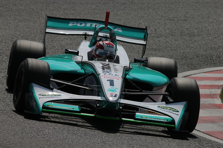 2013 SUPER FORMULA Lineup: CarNo.1 中嶋一貴（PETRONAS TEAM TOM’S）