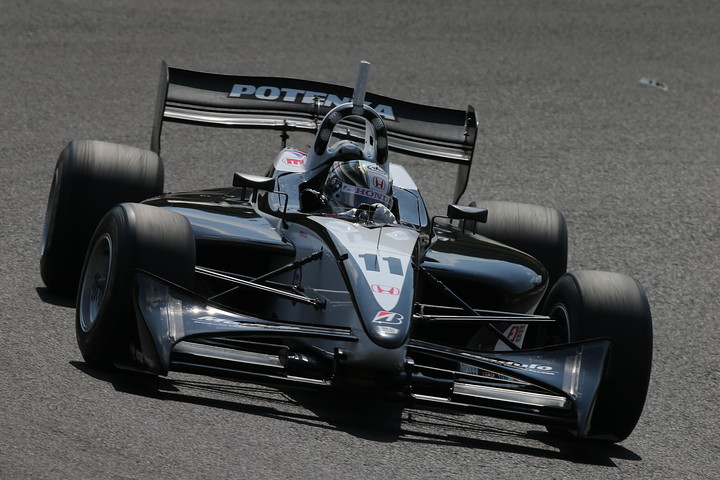 2013 SUPER FORMULA Lineup: CarNo.11 中山友貴（HP REAL RACING）