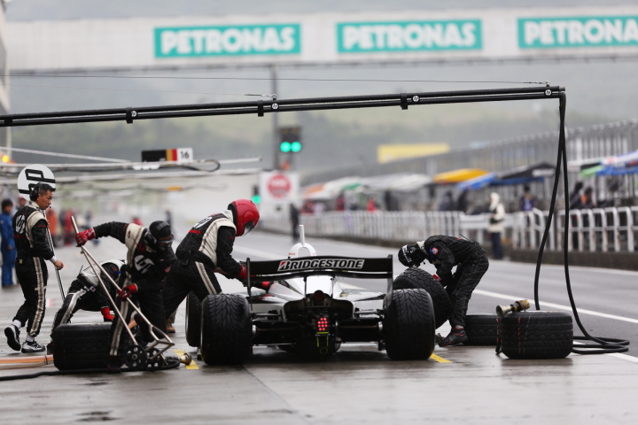 山本尚貴（TEAM 無限）