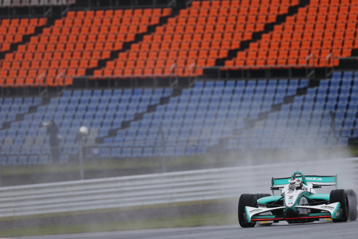 アンドレ・ロッテラー（PETRONAS TEAM TOM'S）