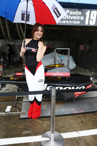 レースクイーン