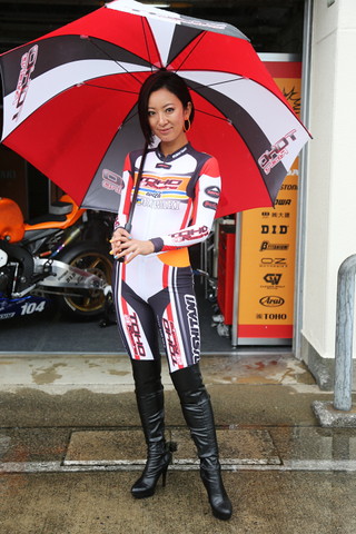 レースクイーン