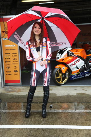 レースクイーン