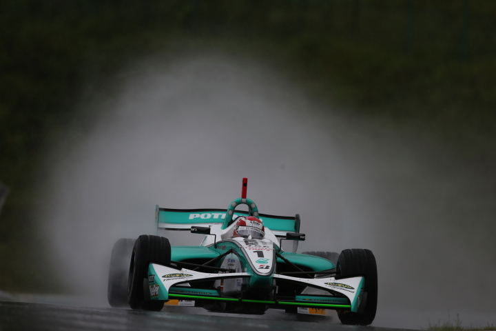 中嶋一貴（PETRONAS TEAM TOM'S）