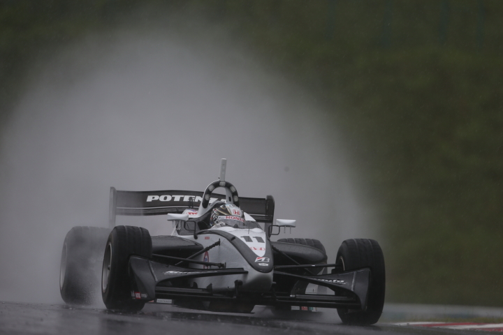 中山友貴（HP REAL RACING）