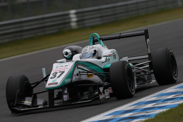 予選2位は勝田貴元（トムス）