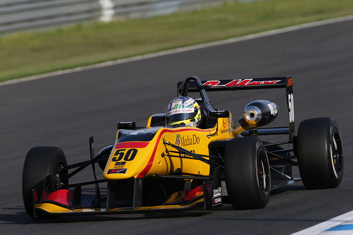 決勝3位は千代勝正（B-MAX）