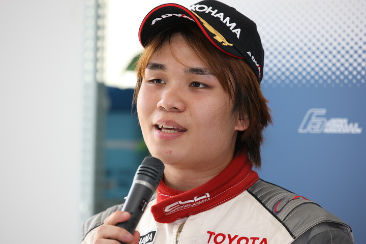 Nクラス決勝3位のナニン・インドラ・パユーング（トムススピリット）