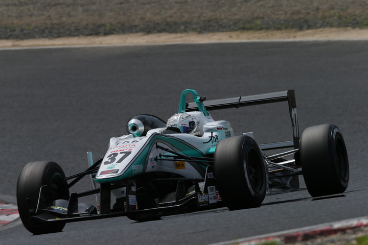 予選2位は勝田貴元（トムス）