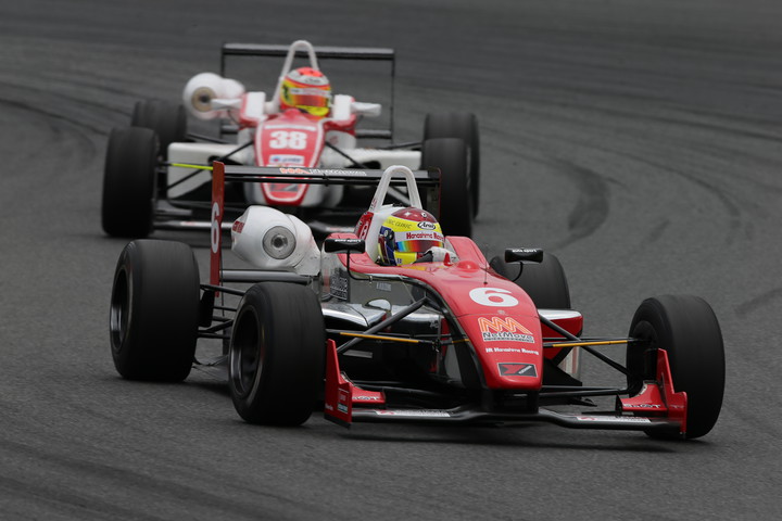 Nクラス決勝3位は小泉洋史（ハナシマ）