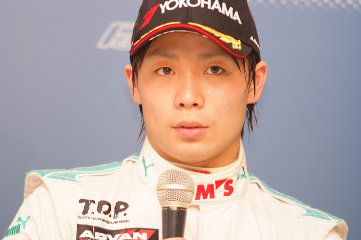 決勝記者会見: 決勝2位の勝田貴元（トムス）