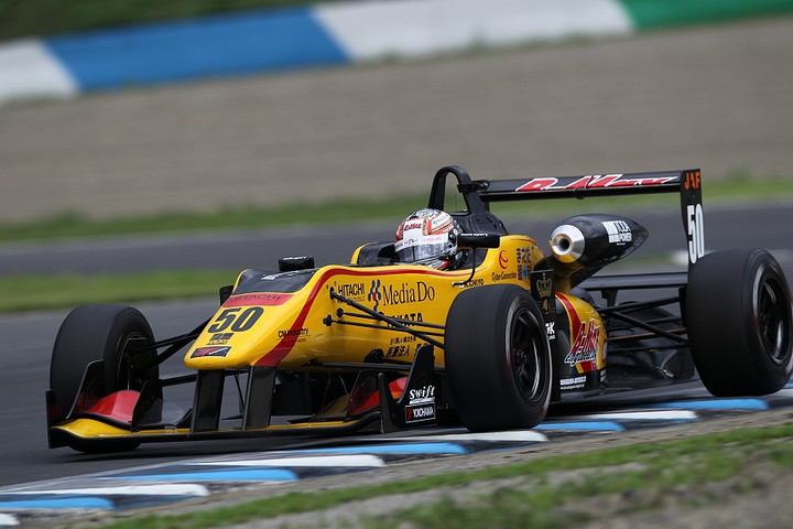 決勝2位は千代勝正（B-MAX）