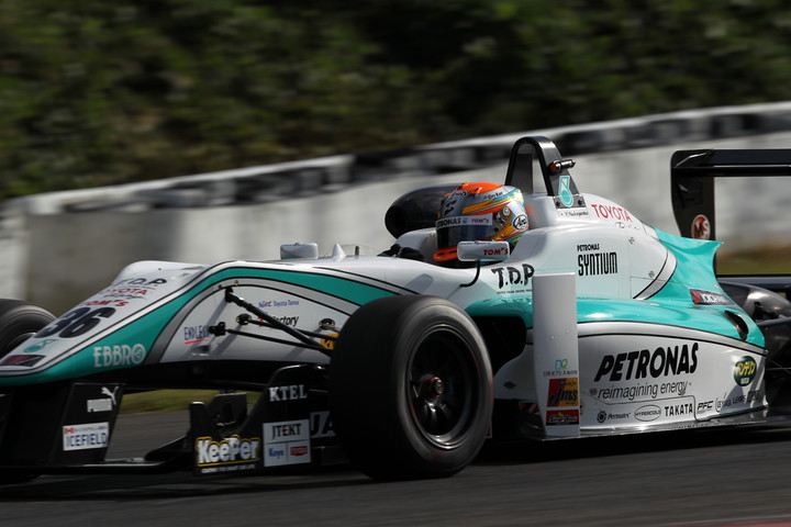 優勝は中山雄一（トムス）