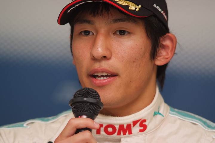 決勝記者会見: 優勝は中山雄一（トムス）