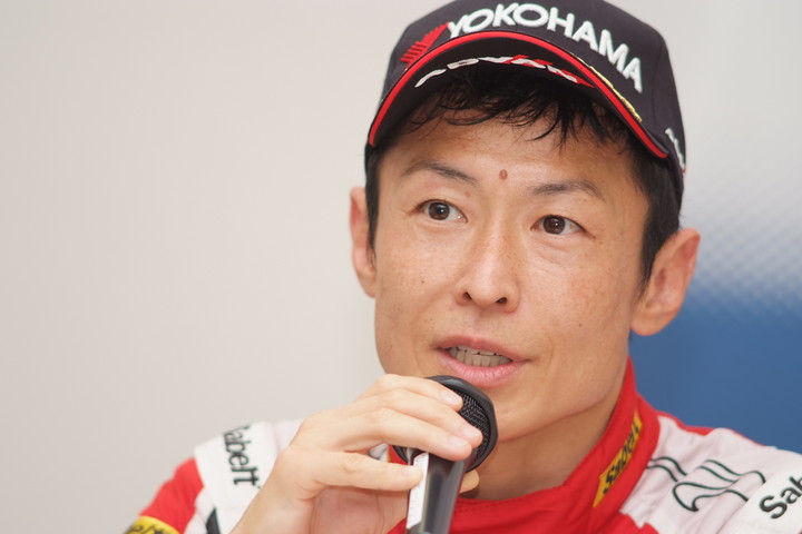 決勝記者会見: Nクラス3位の小泉洋史（ハナシマ）