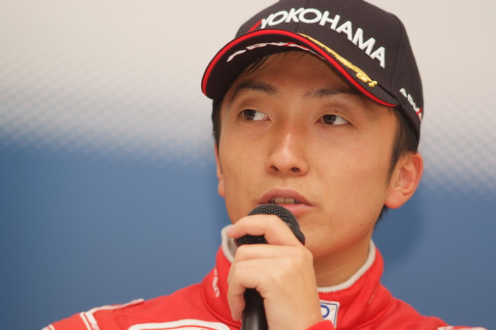 決勝記者会見: 2位の野尻智紀（戸田）