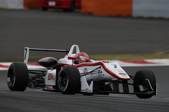 予選3位は松下信治（HFDP）