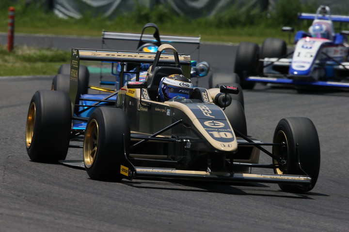 西日本シリーズ決勝: 3位は加藤智（FEEL・RK01・TODA）