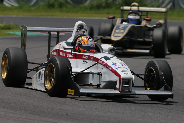 西日本シリーズ決勝: 2位は山下健太（ZAP・J・S・S・PFC・F108）