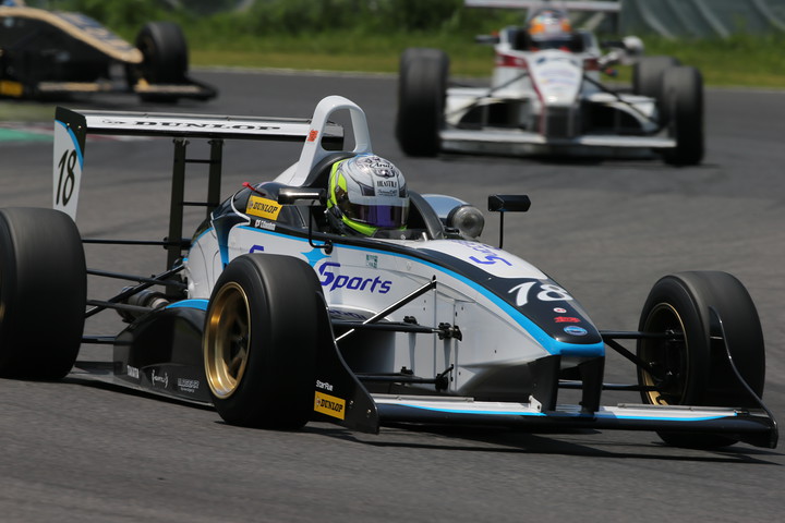 川端伸太朗（SUCCEED F108／F108）