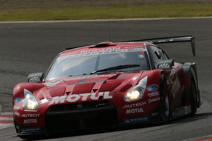 フリー走行: GT500クラス2位はMOTUL AUTECH GT-R（柳田真孝／ロニー・クインタレッリ組）
