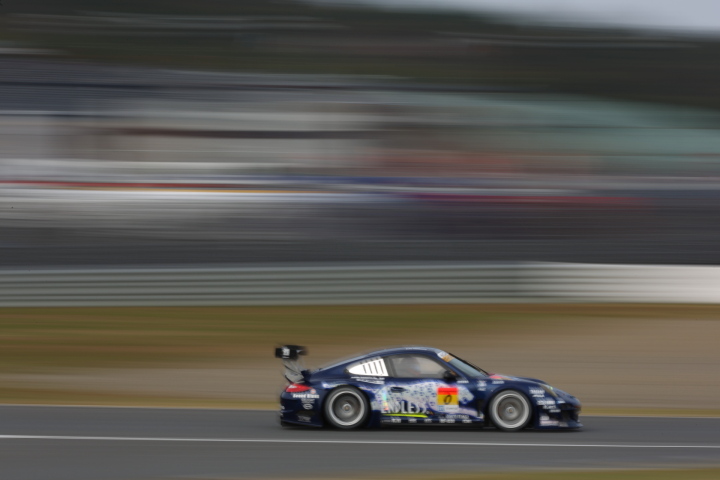 公式練習: 峰尾恭輔／横溝直輝組（GT300:ENDLESS TAISAN PORSCE）