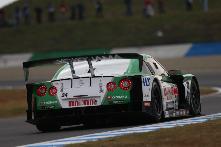 公式練習: 安田裕信／ミハエル・クルム組（GT500:D'station ADVAN GT-R）