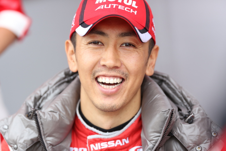 ピットウォーク: 柳田真孝（GT500:MOTUL AUTECH GT-R）