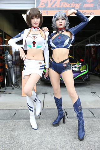 ピットウォーク: レースクイーン