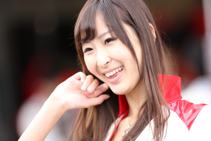 ピットウォーク: レースクイーン