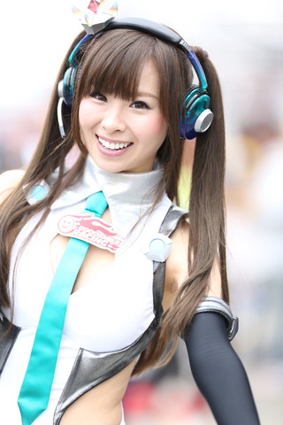 ピットウォーク: レースクイーン