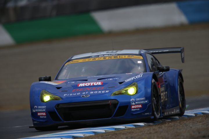 ノックアウト予選Q2: 佐々木孝太（GT300:SUBARU BRZ R&D SPORT）