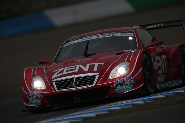 ノックアウト予選Q2: 立川祐路（GT500:ZENT CERUMO SC430）