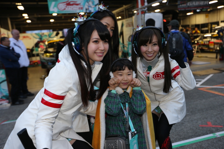 GTキッズウォーク: レースクイーン