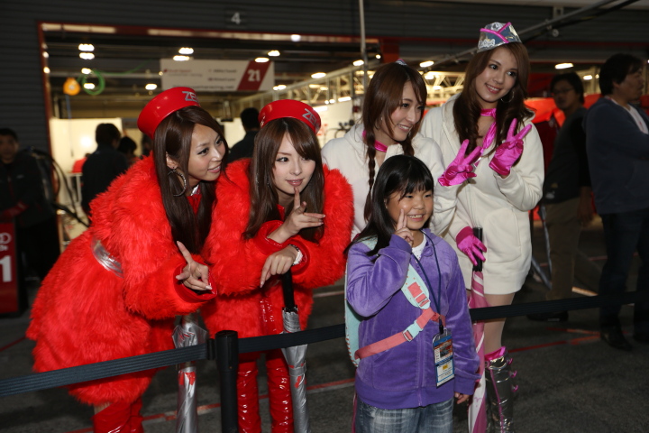 GTキッズウォーク: レースクイーン