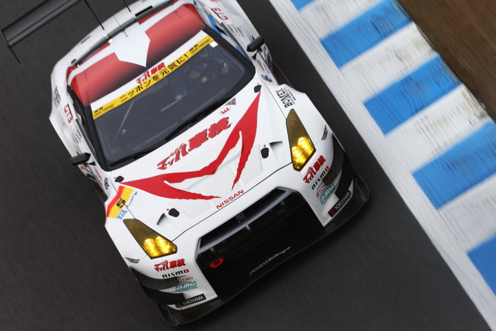 フリー走行: 玉中哲二／山下潤一郎組（GT300:マッハGoGoGo車検 GT-R）