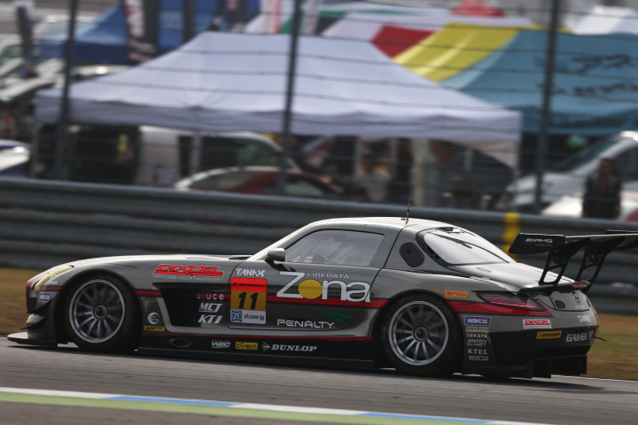 サーキットサファリ: 平中克幸／ビヨン・ビルドハイム組（GT300:GAINER DIXCEL SLS）