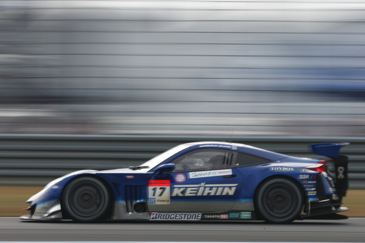 サーキットサファリ: 塚越広大／金石年弘組（GT500:KEIHIN HSV-010）