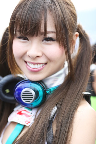 ピットウォーク: レースクイーン